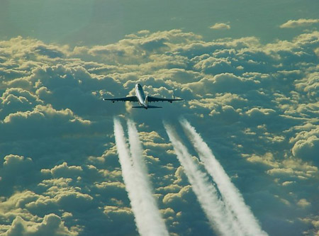 Chemtrails: ¿Estelas de avión o fumigaciones clandestinas?