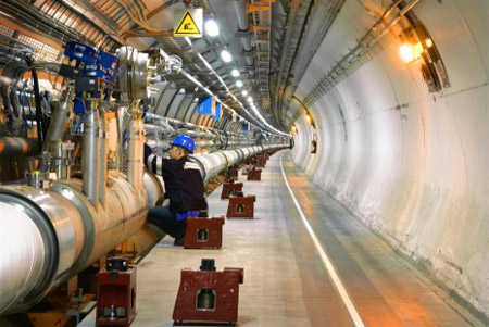 LHC (Large Hadron Collider): el laboratorio que podrí­a acabar con la Tierra