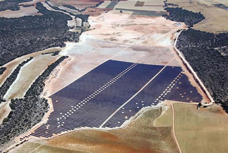 Planta de energí­a solar en Castilla-La Mancha