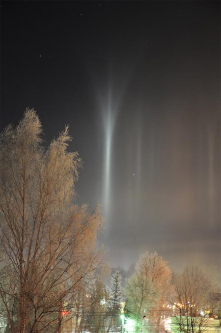 Pilares de luz en Letonia