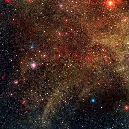 Wide-field view of the star-forming region around the Herbig-Haro object HH 46/47