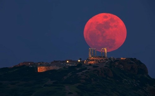 La luna en Grecia