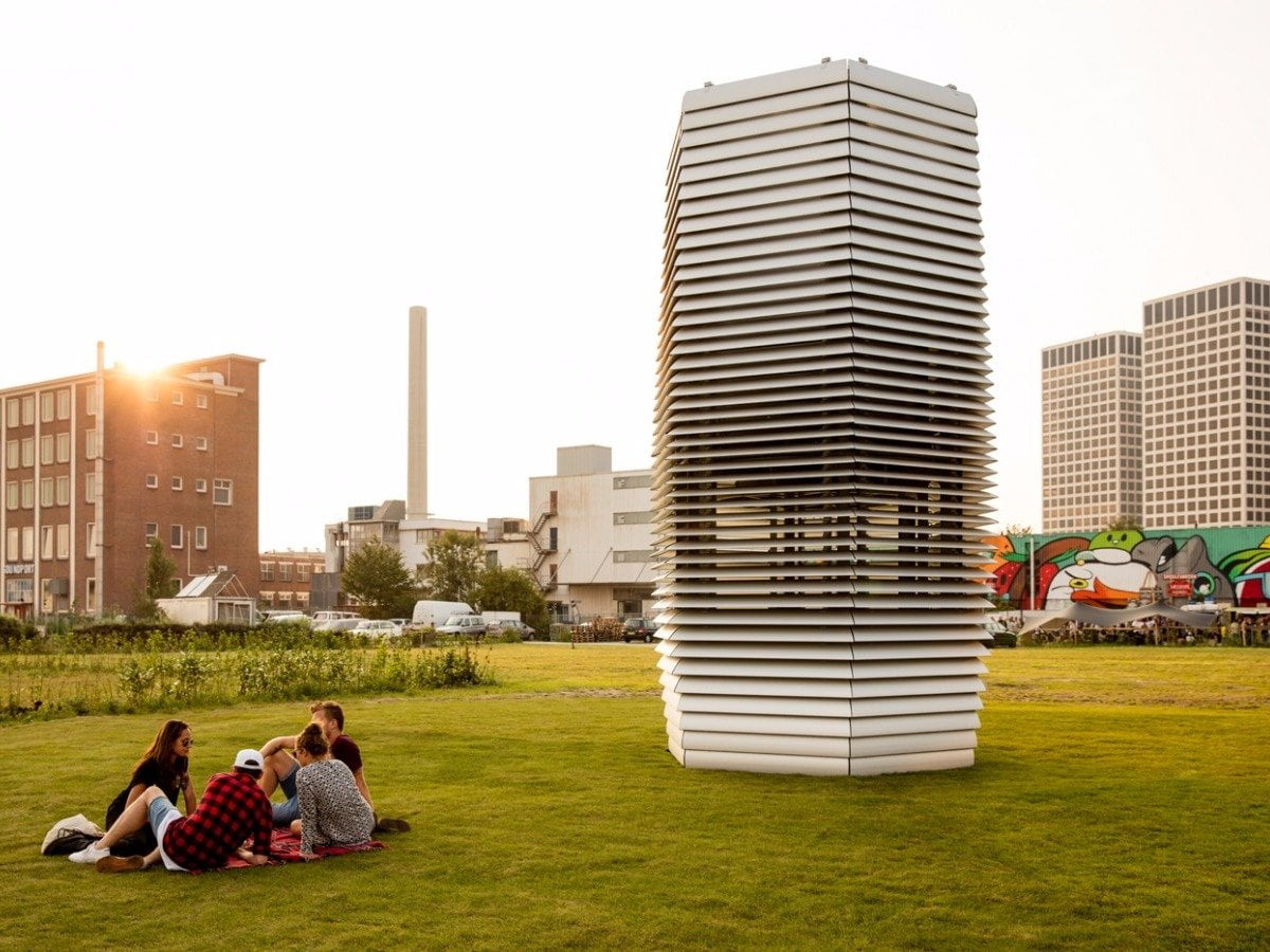 La torre que se traha el smog 1