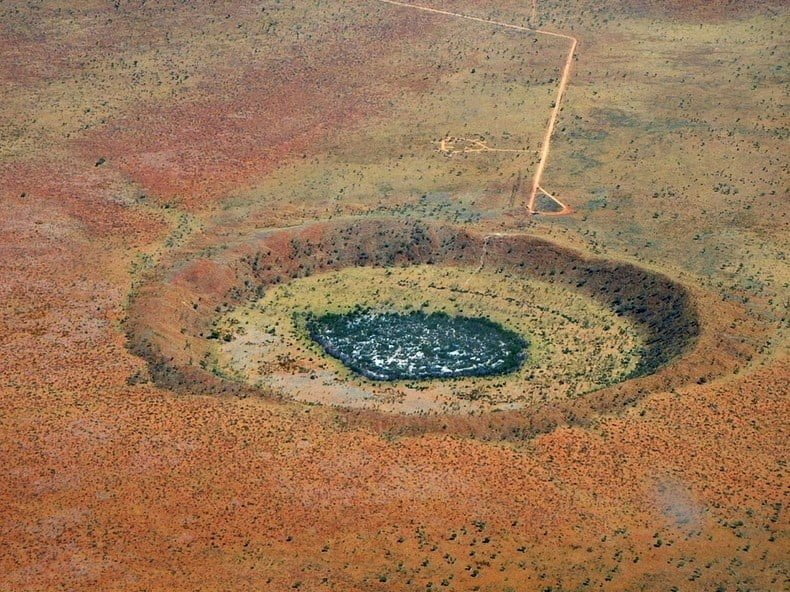 Crater de meteorito 3