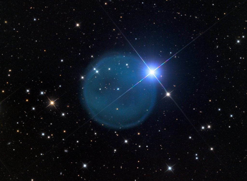 nebulosa planetaria PN A66 33 A
