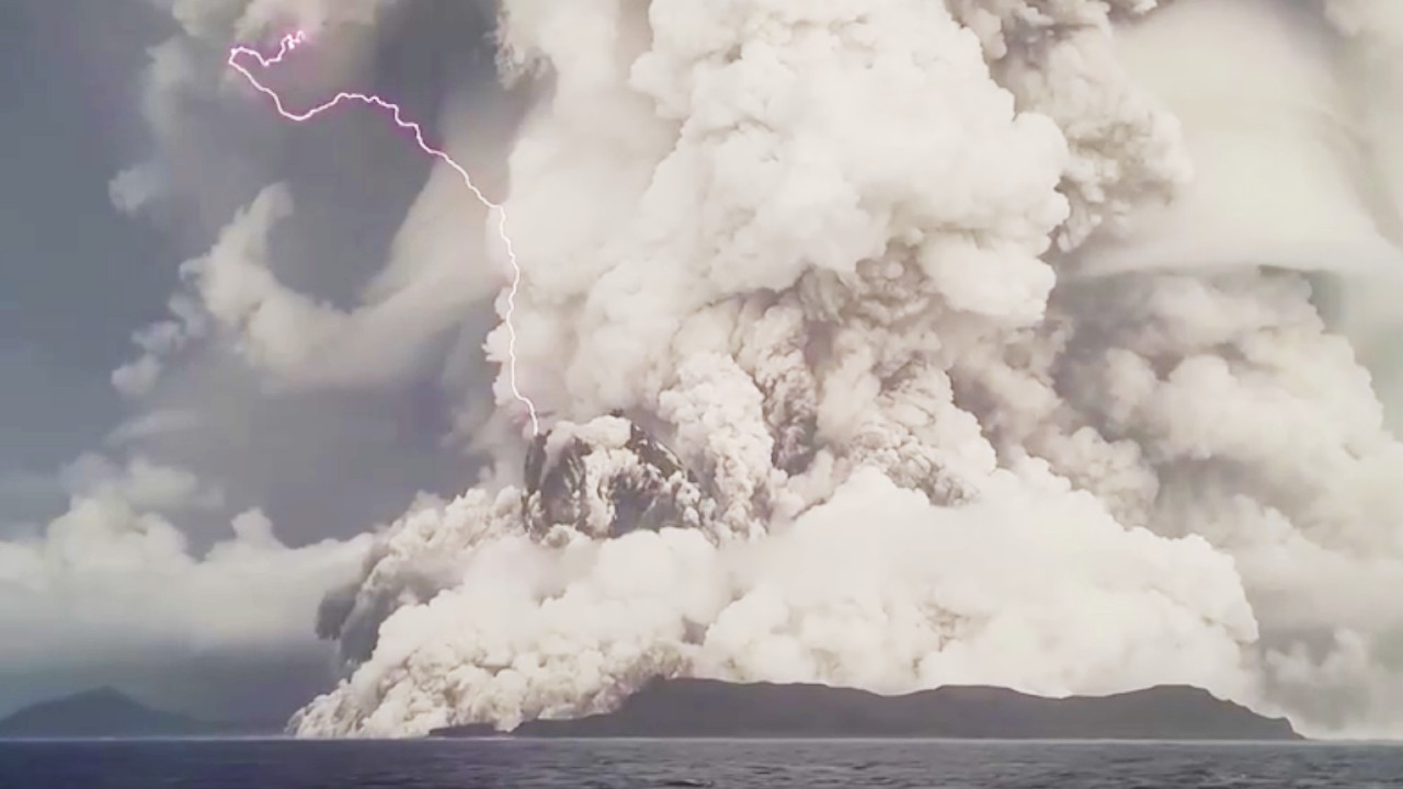 ¿Las erupciones volcánicas hacen descender la temperatura del planeta?