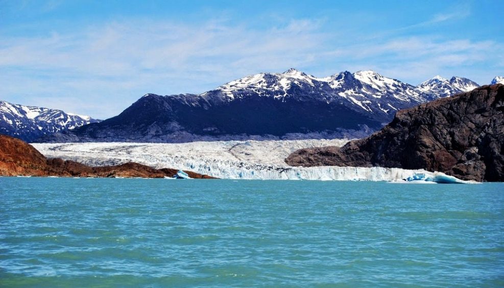 Este es el lago más profundo de América y es argentino